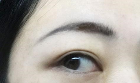 眉毛のメイクをするときのコツ