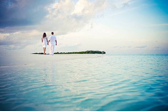おひとりさまの婚活 島婚