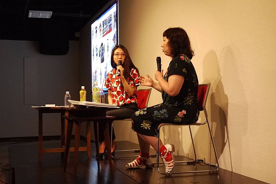 まんしゅうきつこさんと田房永子さんのトークイベントの様子