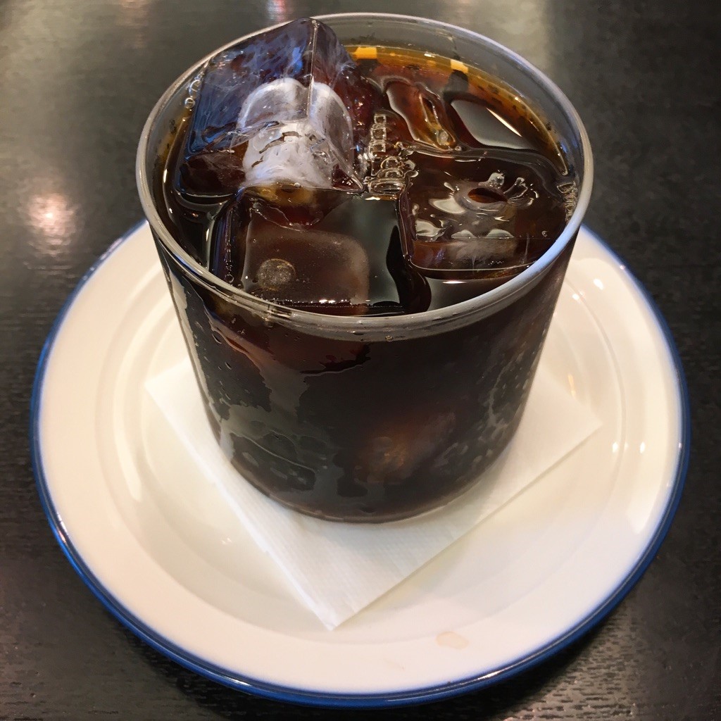難波里奈純喫茶画像