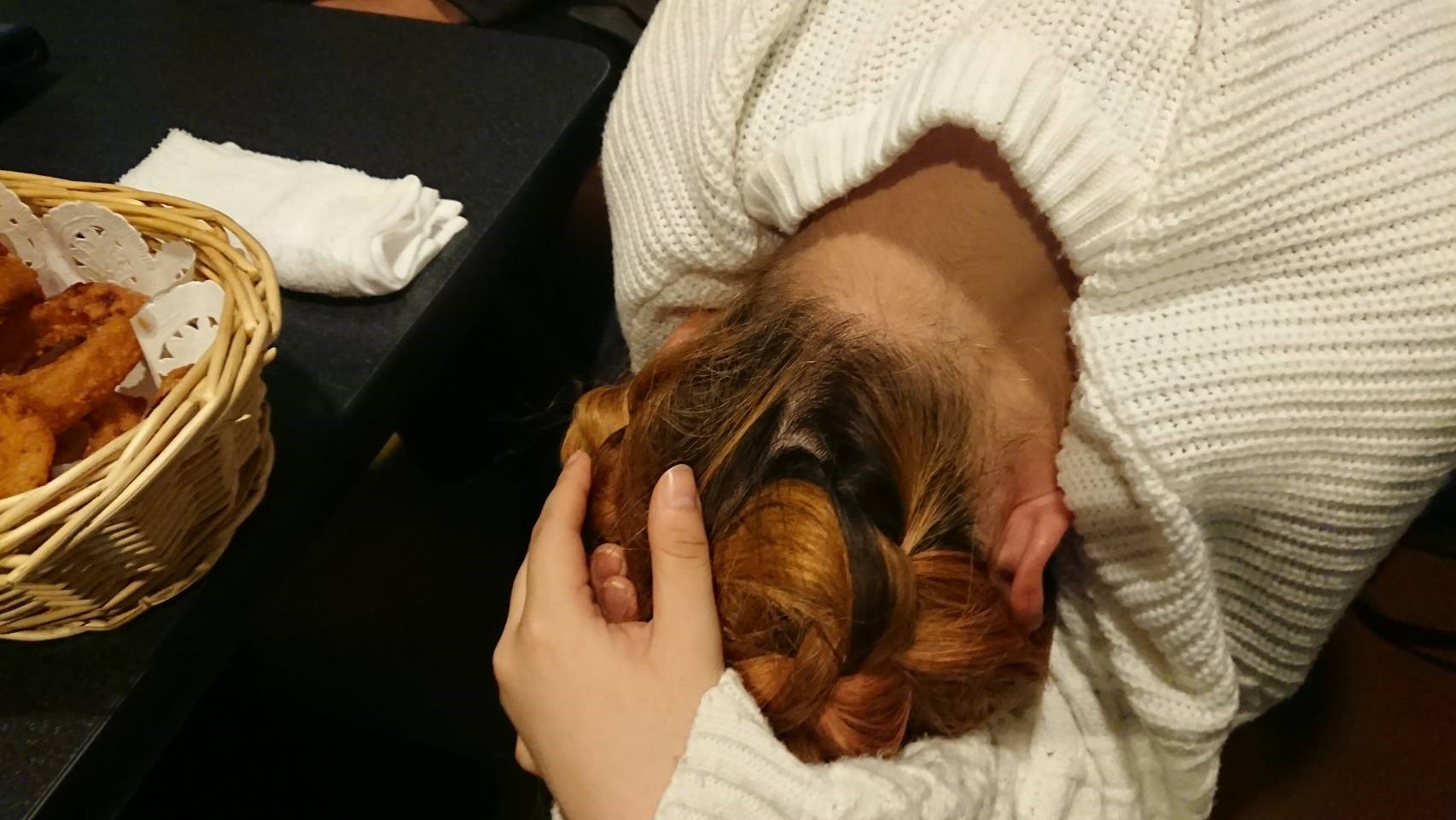 人気モテ仕草ベスト3を本気でやってみた