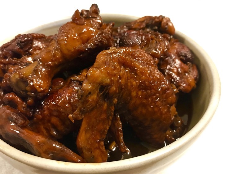 鶏手羽の黒酢煮生青海苔と豆腐の中華スープの画像
