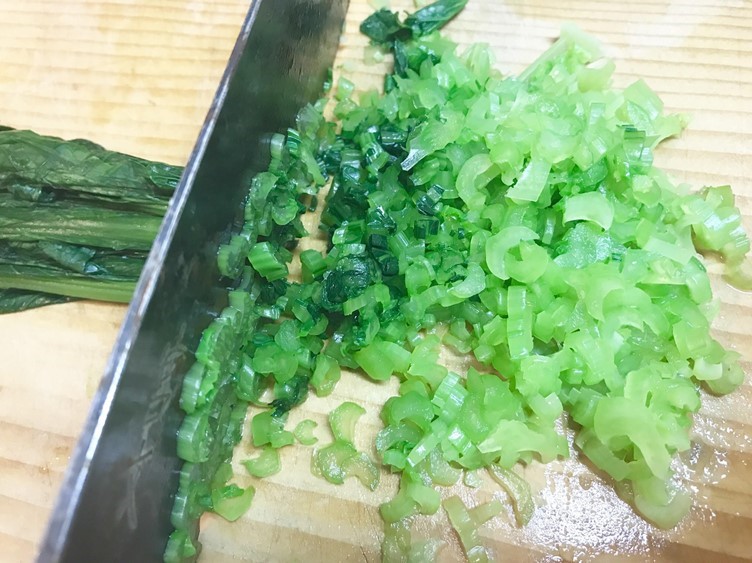 まいったねぇが作るヒモのいたわりご飯