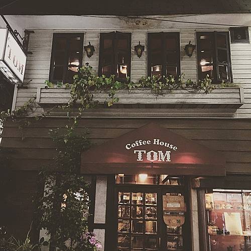 代々木「TOM」