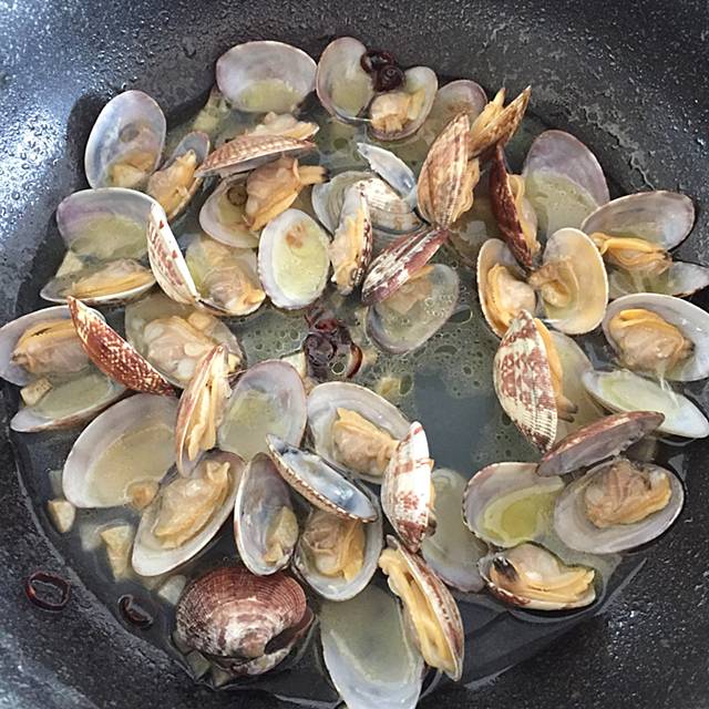 太田みお シティーガールの歳時記 春キャベツ あさり パスタ レシピ おひとりさま
