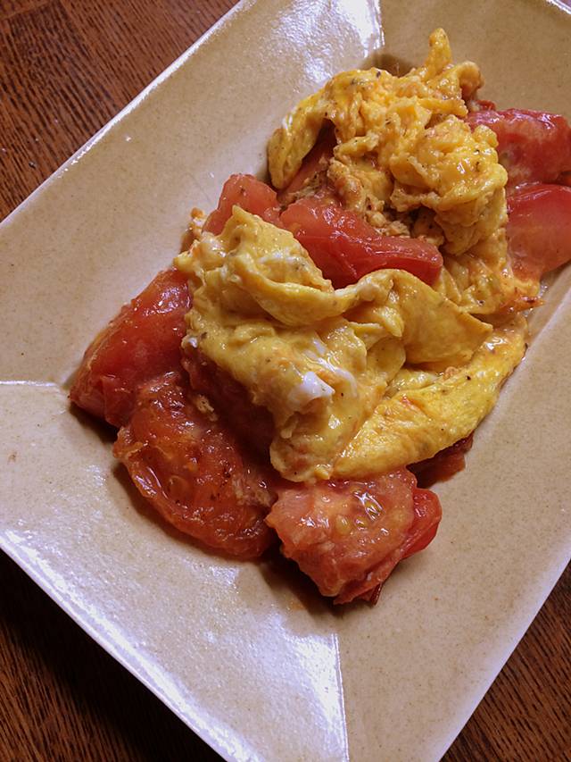 トマト 卵 レシピ ツレヅレハナコ 台湾 炒め 炒め物 SOLO ソロ おひとりさま